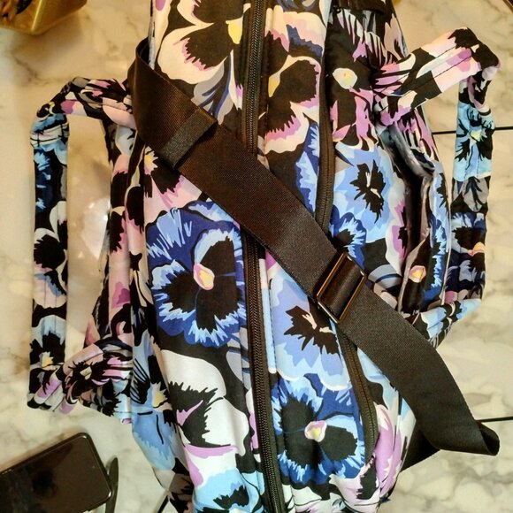 VERA BRADLEY COTTON UTILITY TRAVEL BAG MULTI COLORED - Picture 5 of 10